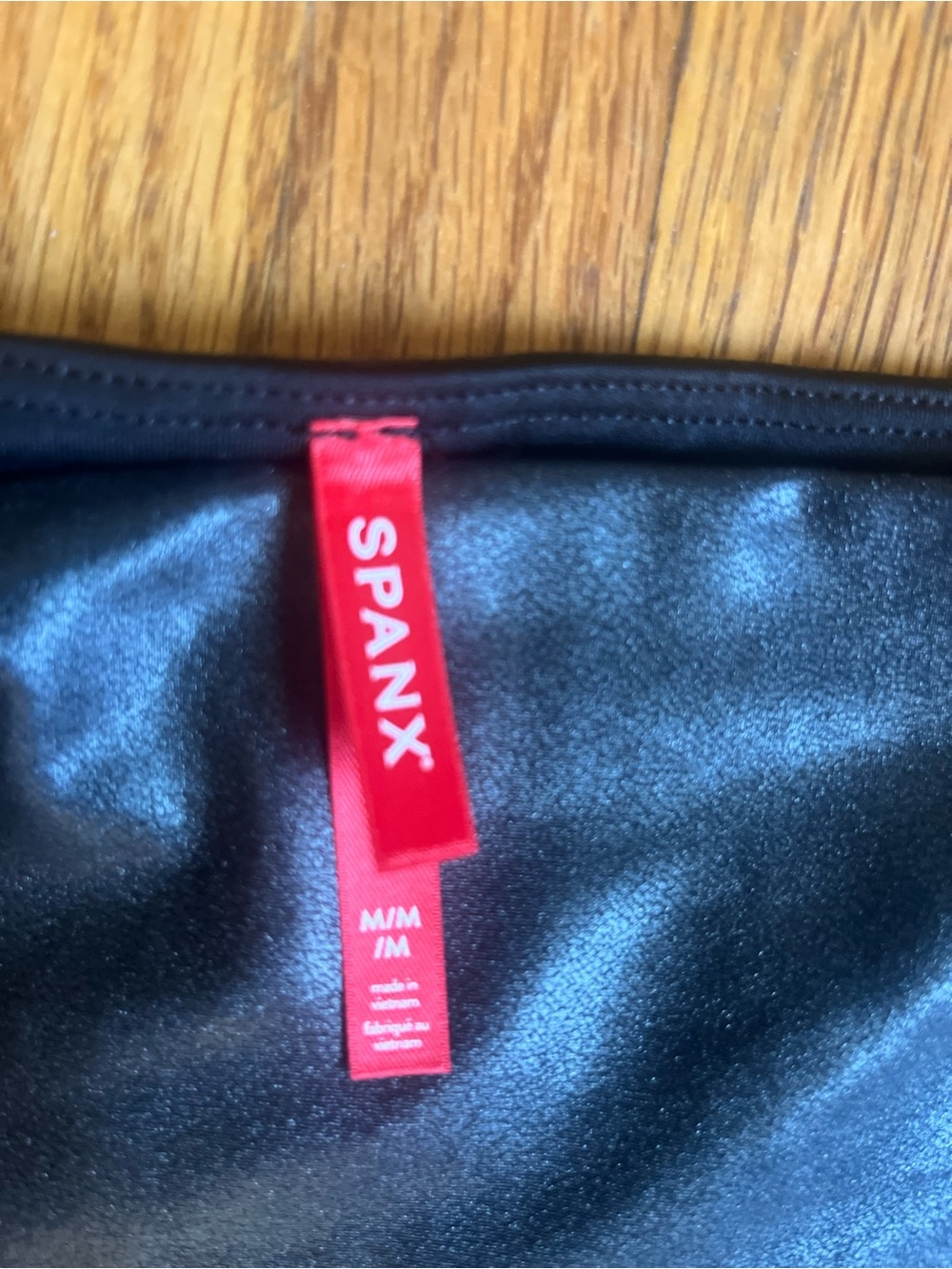 SPANX Metallic Black High-Shine Leggings- Never Worn!